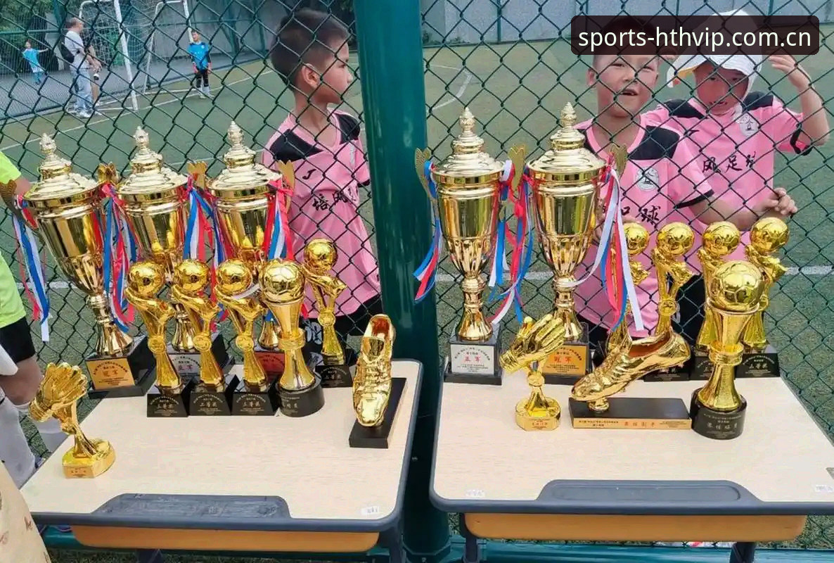 华体会体育最新赛事2026最新版本 U17世界杯抽签揭晓:中国足球少年少女的3大挑战与2个机遇